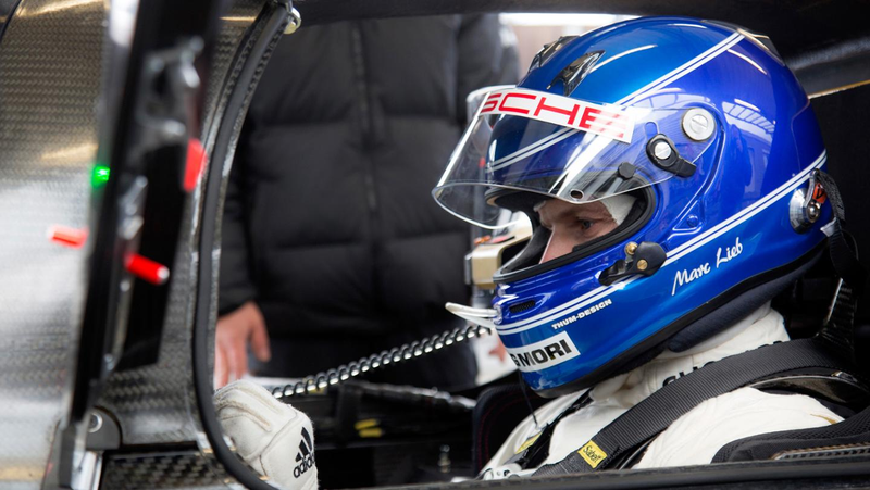 Illustration for article titled Here Are The First Photos Of The 2015 Porsche 919 On Track
